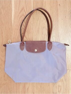 Longchamp Le Pliage Medium Tote Bag